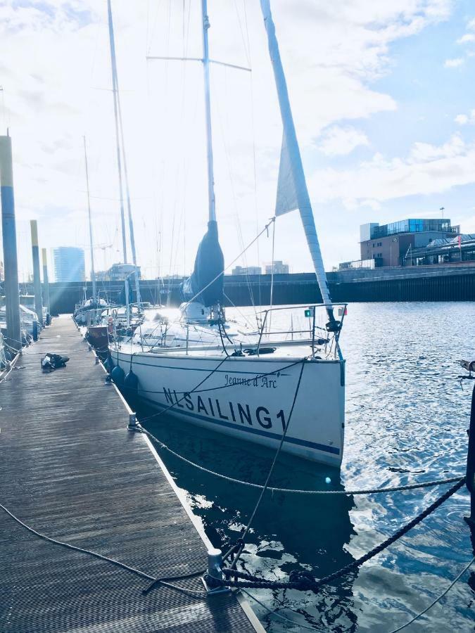 Segelyacht Bremen City Exteriör bild